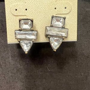 Silpada Crystal Clear & Brass Post
Earrings KRP002